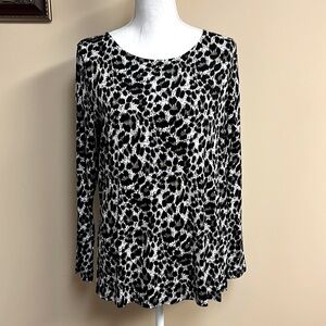 NWT - Crew Neck Long Sleeve Top